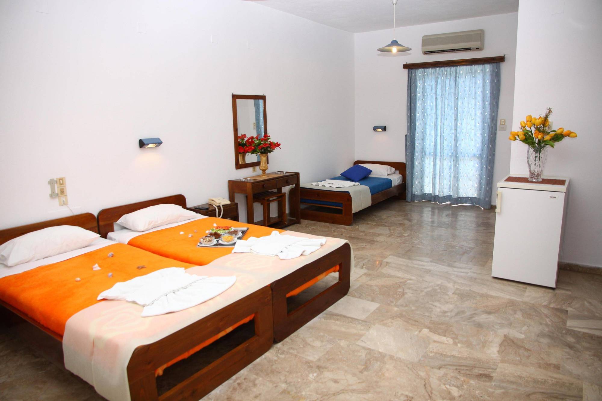 Poseidon Hotel Amoudara  Экстерьер фото